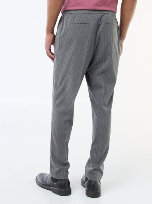 Calças de cidade com riscas finas - Kiabi