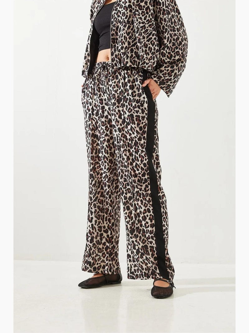 Calças de cintura subida com estampado leopardo e perna larga lucci Bege natural - Kiabi