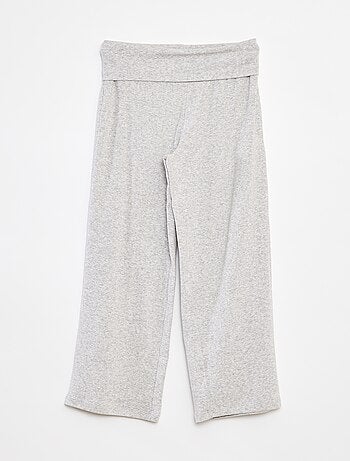 Calças de corte direito com cintura elástica