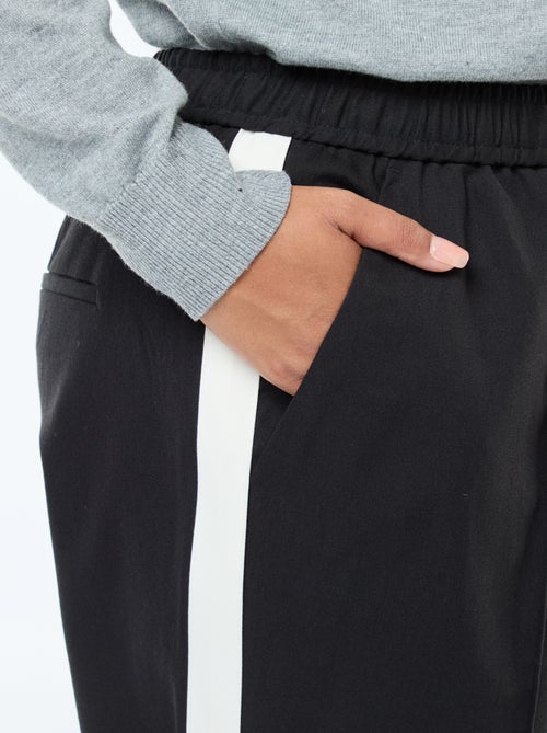 Calças de corte direito com faixas nos lados - Kiabi