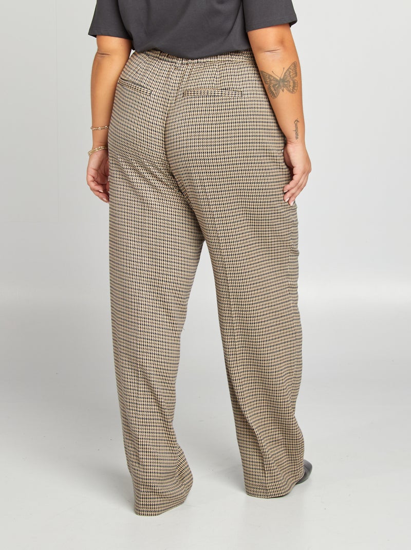 Calças de corte direito em pied-de-poule 'Only Carmakoma' BEGE - Kiabi