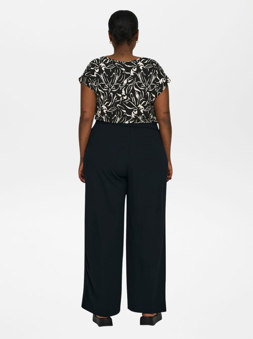 Calças de corte direito 'Only Carmakoma' - Kiabi