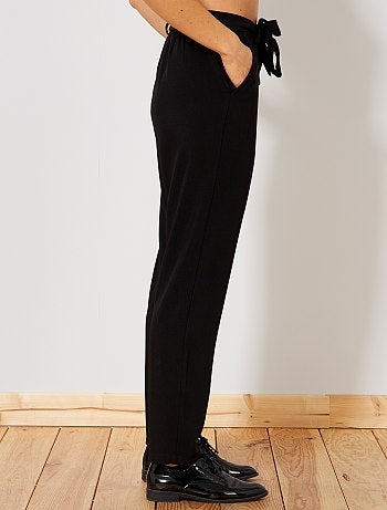 Calças de corte direito soltinhas 'JDY' - Kiabi