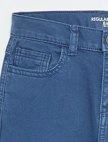 Calças de corte direito/regular fit com 5 bolsos