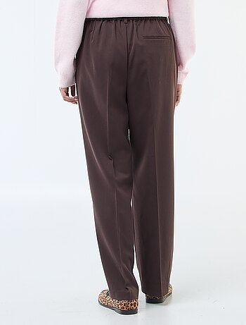 Calças de corte largo com cintura elástica + cordões para atar