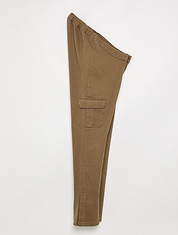 Calças de corte regular com bolsos de aba - coleção fácil de vestir