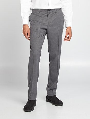 Calças de corte slim para homem