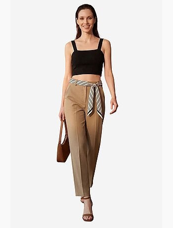 Calças de crepe de perna direita e cintura alta com cinto my fashion