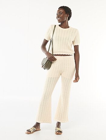 Calças de crochê flare