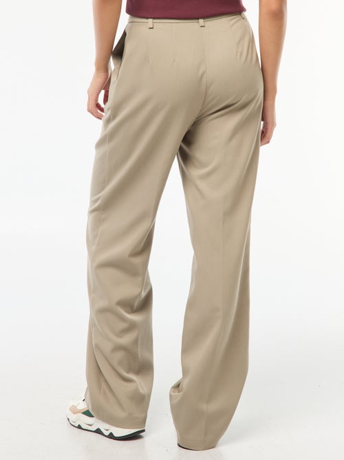 Calças de fato com corte largo - Kiabi