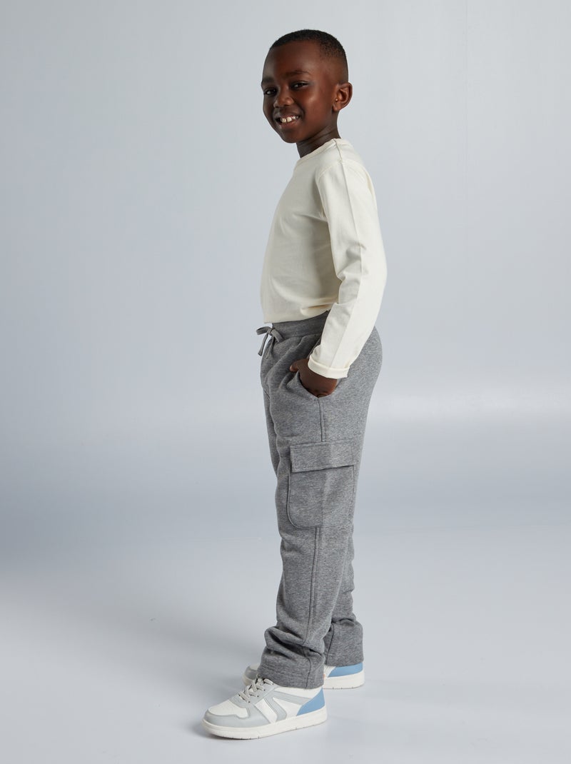 Calças de fato de treino com vários bolsos  - Corte + confortável. CINZA - Kiabi