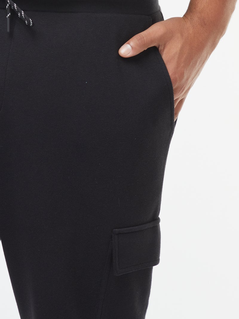 Calças de fato de treino de malha piqué com bolsos com aba Preto - Kiabi