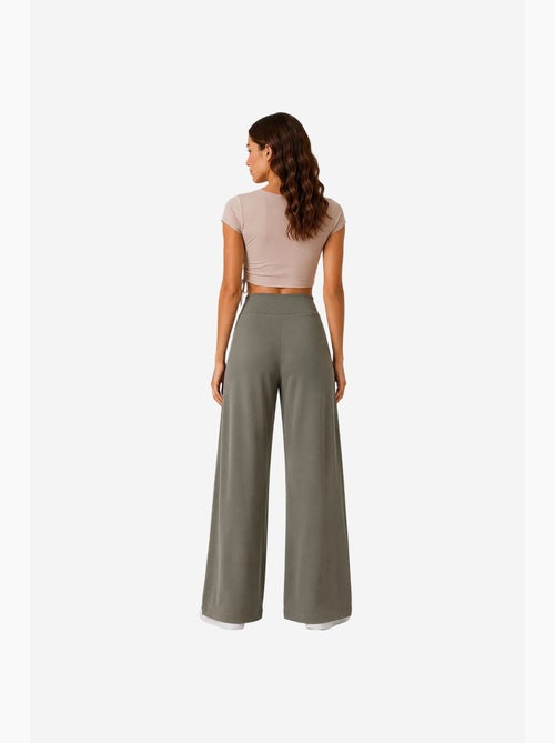 Calças de fato de treino femininas em mistura de viscose tommy - Kiabi Calças de fato de treino femininas em mistura de viscose tommy - Kiabi