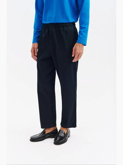 Calças de fato masculinas em algodão e elastano giesto - Kiabi Calças de fato masculinas em algodão e elastano giesto - Kiabi