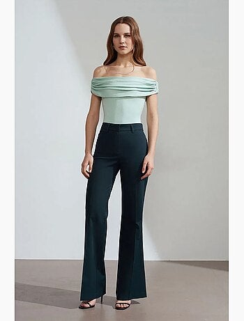 Calças de gabardina à boca de sino de cintura subida para mulher dilvin