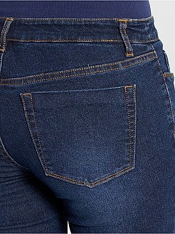 Calças de ganga 'barriga lisa' - Kiabi