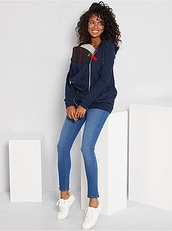 Calças de ganga 'barriga lisa' - Kiabi