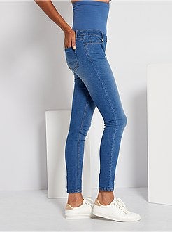 Calças de ganga 'barriga lisa' - Kiabi