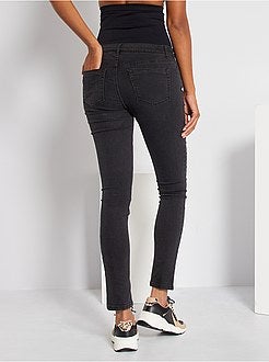 Calças de ganga 'barriga lisa' - Kiabi