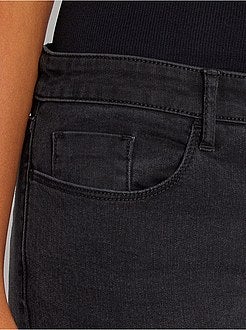 Calças de ganga 'barriga lisa' - Kiabi