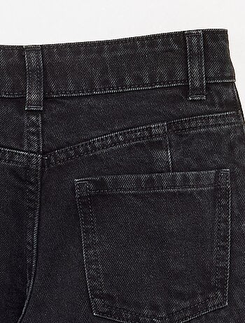 Calças de ganga com aplicações estampadas
