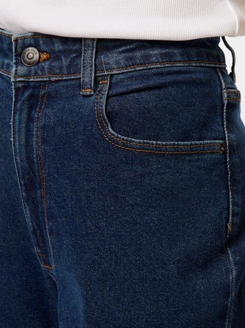 Calças de ganga com corte mom - L32 - Kiabi