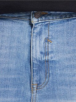 Calças de ganga com rasgões - Kiabi