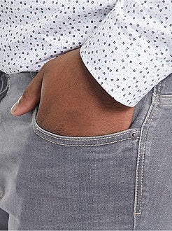 Calças de ganga com rasgões - Kiabi