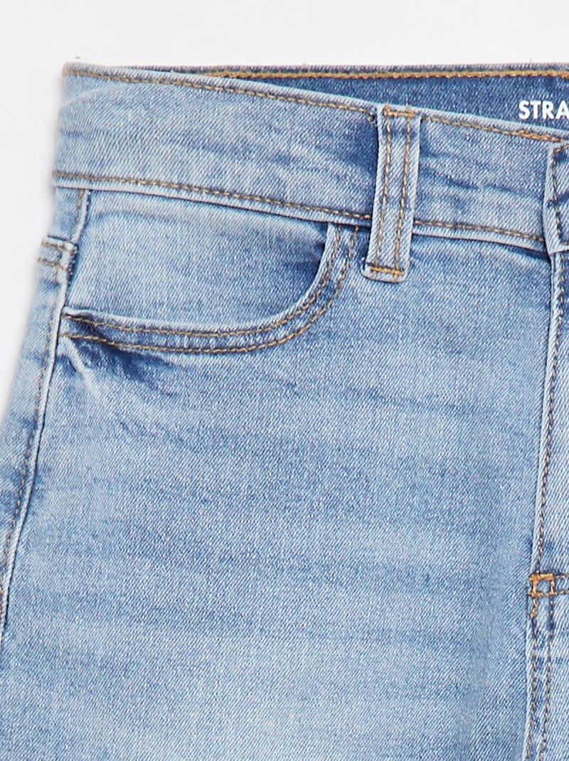 Calças de ganga de corte direito - Corte + confortável. Azul - Kiabi