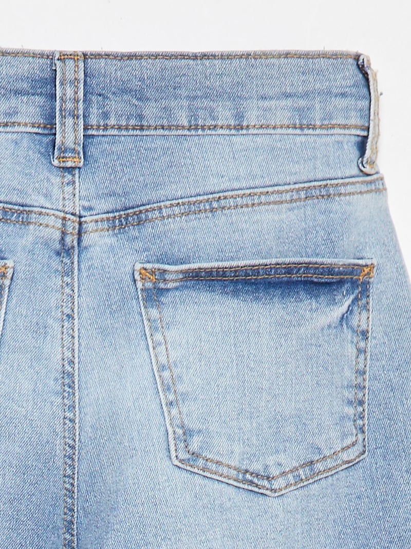 Calças de ganga de corte direito - Corte + confortável. Azul - Kiabi