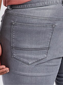 Calças de ganga fitted em algodão elástico L32 - Kiabi