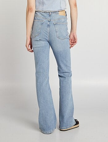 Calças de ganga flare/bootcut com cintura subida
