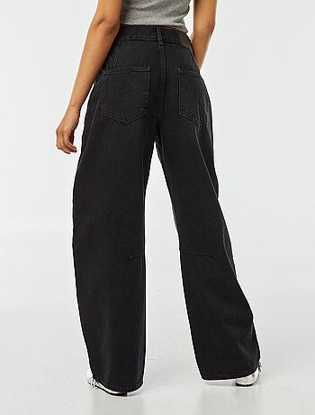 Calças de ganga largas com corte balão