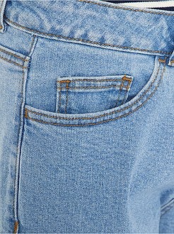 Calças de ganga mom com cintura muito subida - Kiabi