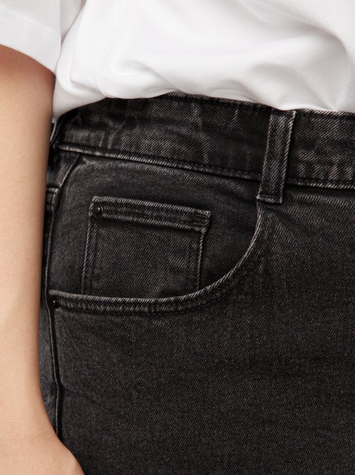 Calças de ganga mom com cintura subida  - L28 - Kiabi