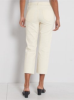 Calças de ganga regular cortadas a cru - Kiabi