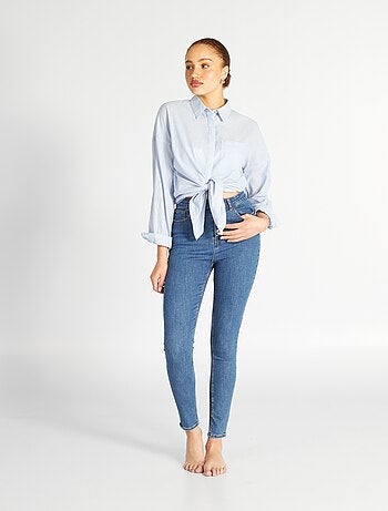 Calças de ganga skinny cintura subida