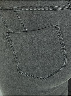 Calças de ganga skinny com 5 bolsos efeito push-up L32 - Kiabi