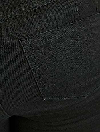 Calças de ganga skinny com 5 bolsos efeito push-up L32 - Kiabi