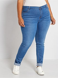 Calças de ganga skinny com 5 bolsos efeito push-up L32 - Kiabi