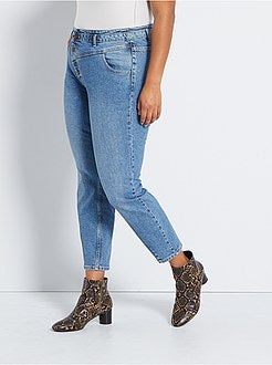 Calças de ganga skinny com corte em V - Kiabi