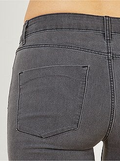 Calças de ganga skinny de 'conceção ecológica' - Kiabi