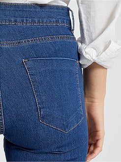 Calças de ganga skinny de 'conceção ecológica' - Kiabi