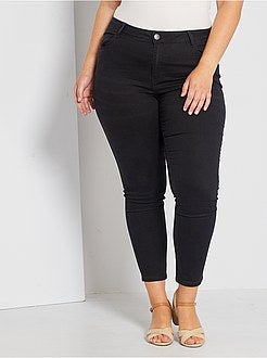 Calças de ganga skinny efeito push-up - Kiabi