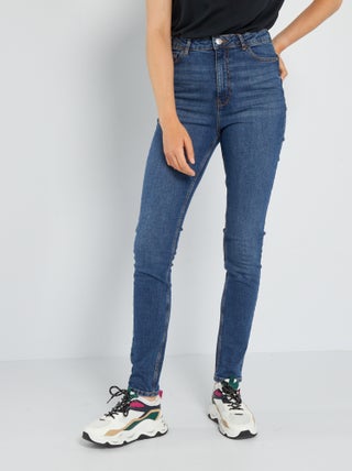 Calças de ganga skinny push-up - L28