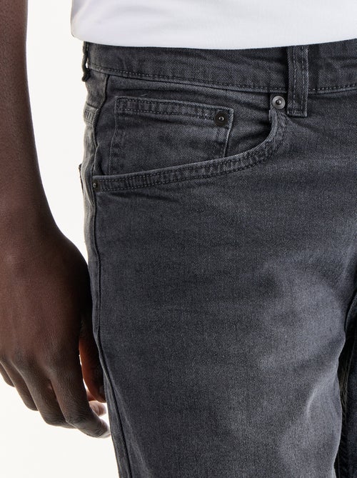 Calças de ganga slim com 5 bolsos - L34 - Kiabi Calças de ganga slim com 5 bolsos - L34 - Kiabi