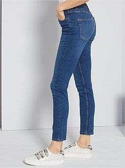 Calças de ganga slim comprimento US 28 de conceção ecológica - Kiabi