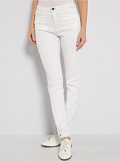 Calças de ganga slim comprimento US32 de conceção ecológica - Kiabi