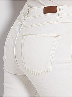 Calças de ganga slim comprimento US32 de conceção ecológica - Kiabi