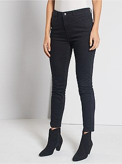 Calças de ganga slim comprimento US32 de conceção ecológica - Kiabi